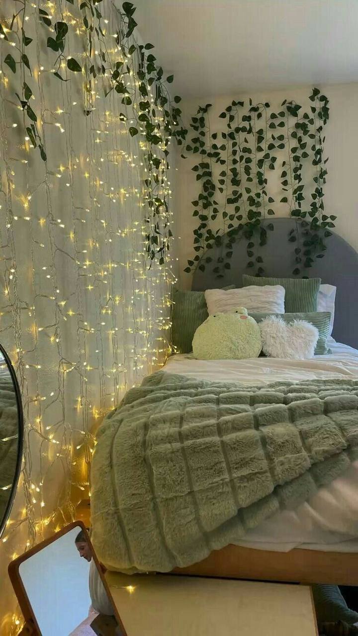 العشب الاصطناعي مع إضاءة